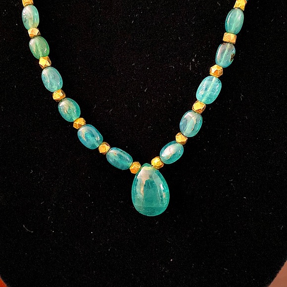 Gorgeous Grandiderite Necklace - Picture 1 of 3